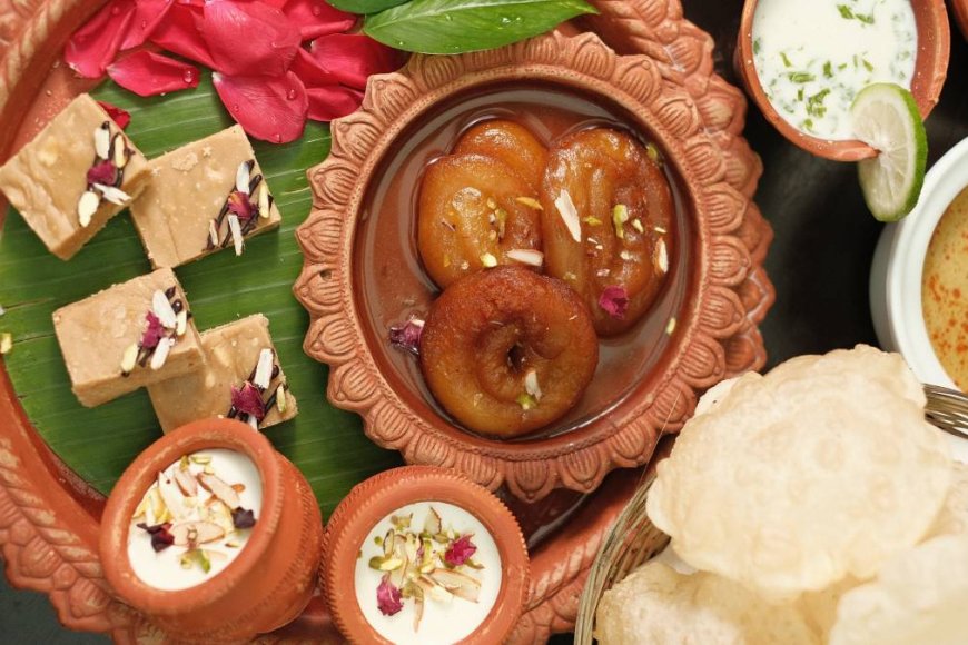 বাঙালিয়ানার সঙ্গে রকমারি বাঙালি ‘খানা’! পুজোয় ভোজনরসিকদের দারুণ উপহার ‘দ্য ললিত গ্রেট ইস্টার্ন’-এর