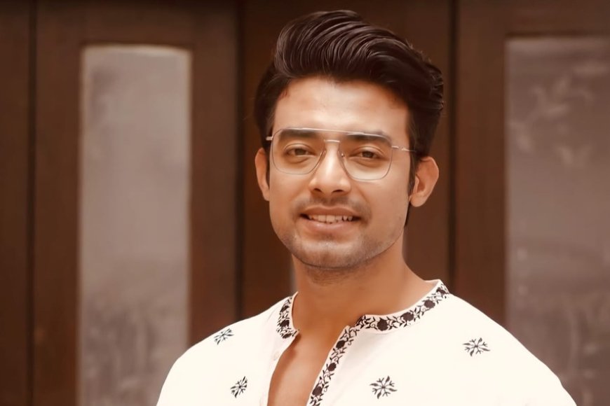'দুর্গাপুজোয় প্রথম প্রেমে পড়েছিলাম, তখন প্রেমিকার মানে অন্য ছিল'- আশ্বিনে নস্টালজিক রণজয় বিষ্ণু 
