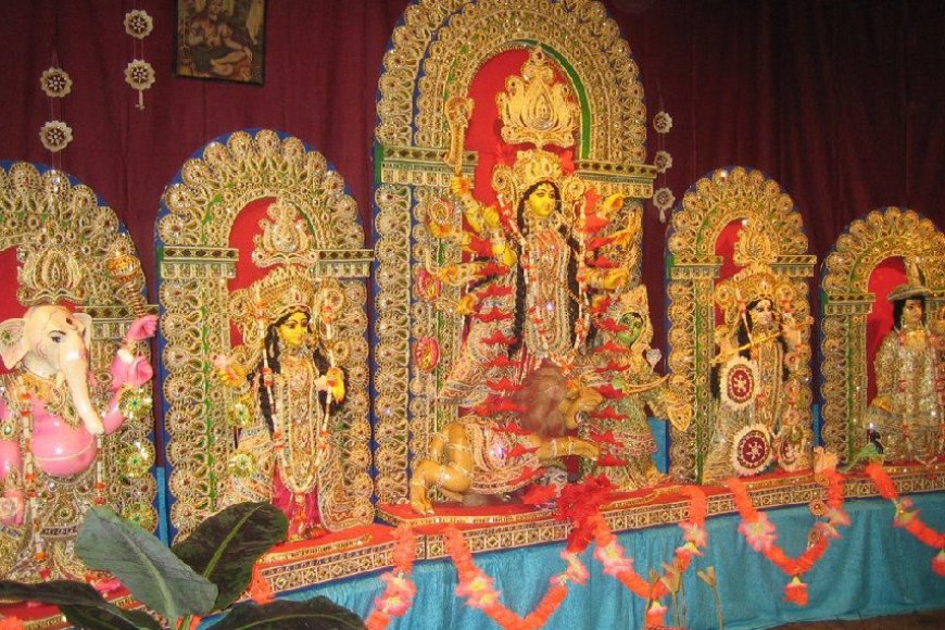 সমুদ্র যতই বিস্তৃত হোক, আলাদা করতে পারে না শিকড় থেকে, বার্লিনে ৪৮ বছরের দুর্গোৎসব ফিরছে ঐতিহ্যের নতুন রূপে, নতুন নামে