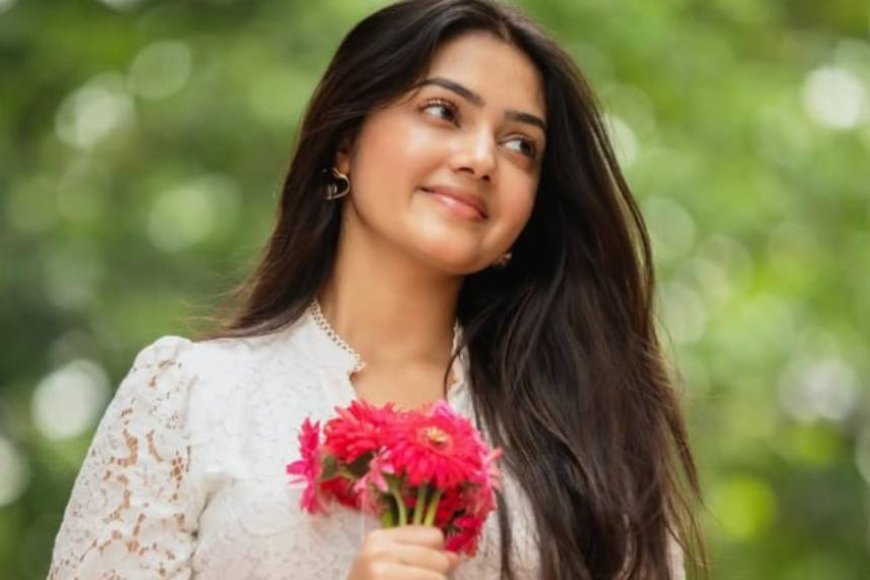 'অষ্টমীতে শাড়ি আর লুচি-আলুরদম তো চাই-ই চাই'-পুজোর পাঁচদিন কীভাবে কাটাবেন ছোটপর্দার 'ফুলকি' দিব্যাণী?