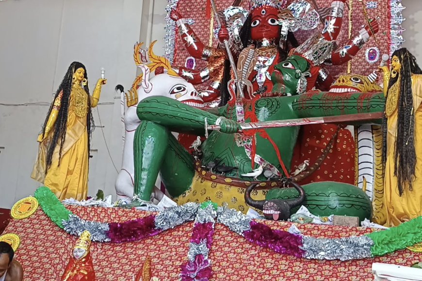 প্রাচীন রীতি মেনে কোচবিহারে বড় দেবী মায়ের সপ্তমীর পূজা, দেবীকে নিবেদন পরমান্ন ভোগ