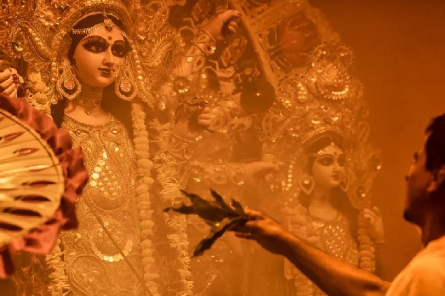 সেপ্টেম্বর নাকি অক্টোবর? ২০২৬-এ দুর্গাপুজো কখন, মহাঅষ্টমীর অঞ্জলিই বা কবে? এই নবমীতেই নজর থাকুক আগামী বছরের পুজোয়