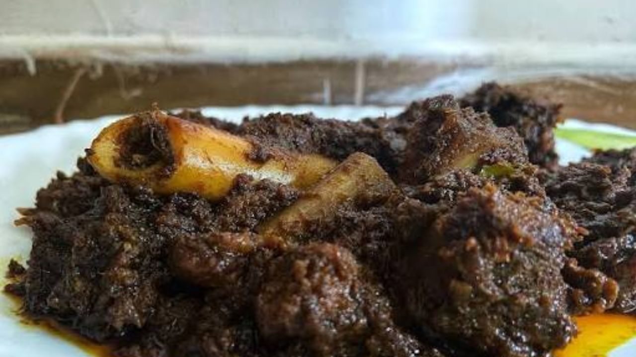 Gol Barir Kosha Mangsho