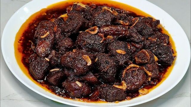 Chicken Kala Bhuna