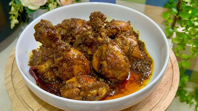 Chicken Kala Bhuna
