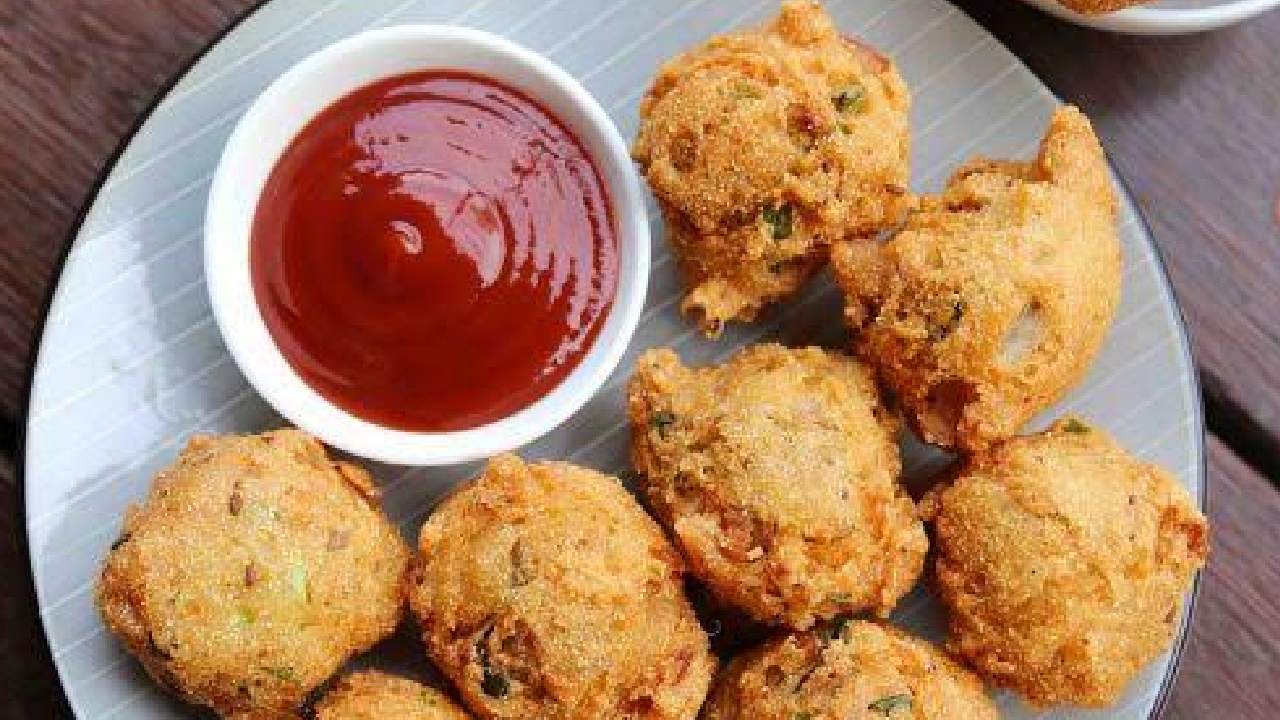 How to make instant sooji pakora