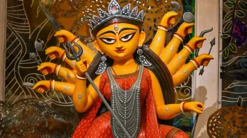 সিঙ্গুরে বাঙালি অস্মিতায় জোর দিলেন নরেন্দ্র মোদি