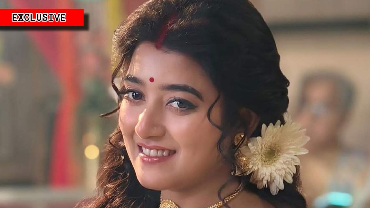 সিঁদুর খেলতে ভালবাসি, কিন্তু বিসর্জনে কান্না পায়: আরাত্রিকা