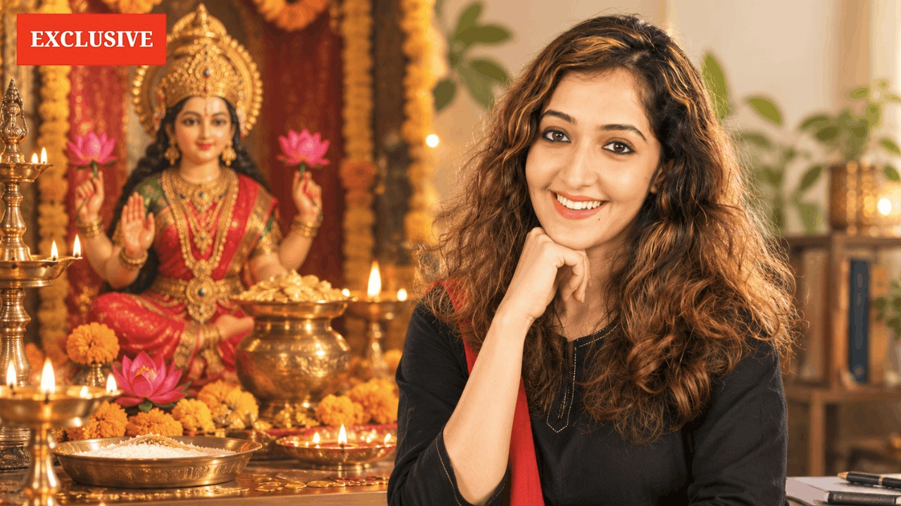 লক্ষ্মী ধনদেবী কিন্তু মেয়েরা ন্যায্য পারিশ্রমিক চাইলেই মুশকিল, স্বাধীনতা অন্য কেউ দেবে কেন: অমৃতা চট্টোপাধ্যায়